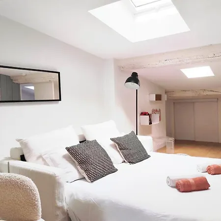 T2 In The Historic Heart Of Apartment *